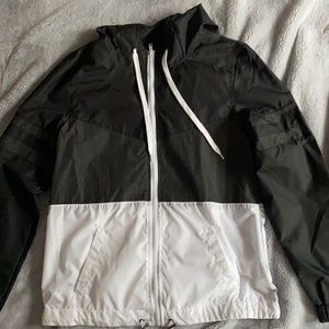 Zine Windbreaker Jacket Size M